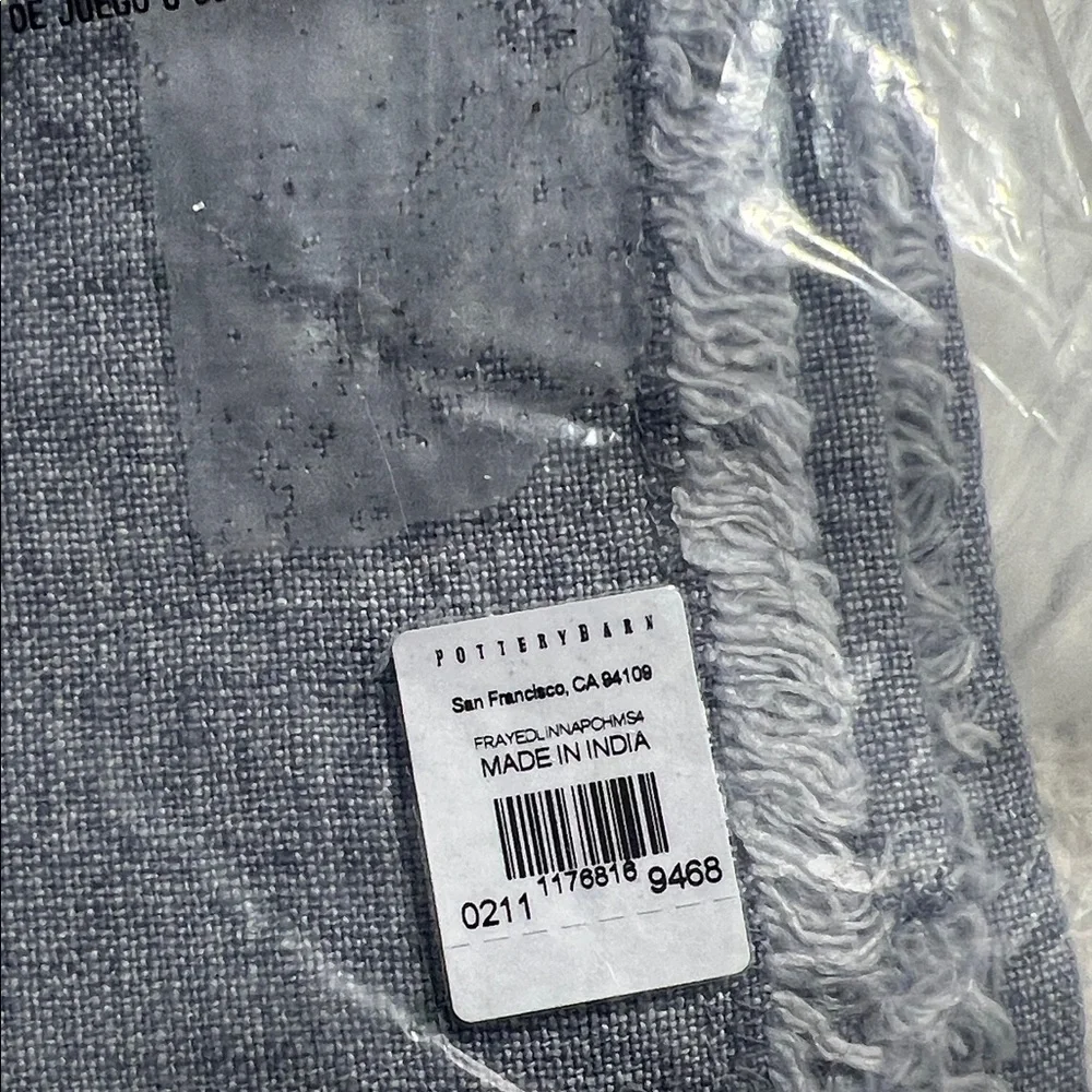 Pottery Barn Frayed Linen Napkins Gray Set of 4 22x22 NWT Table Linens